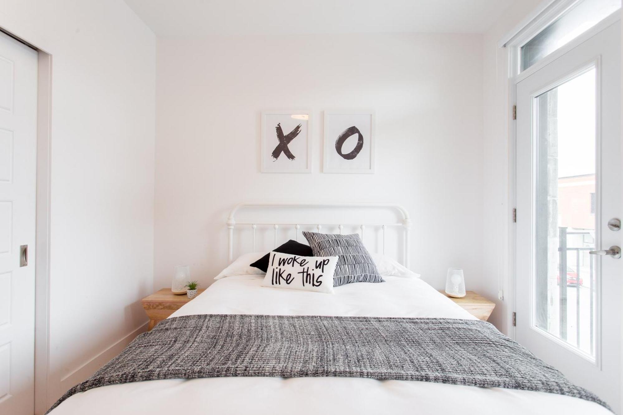מונטריאול Hip, Stylish Apartment In Little Italy By Den Stays A חדר תמונה