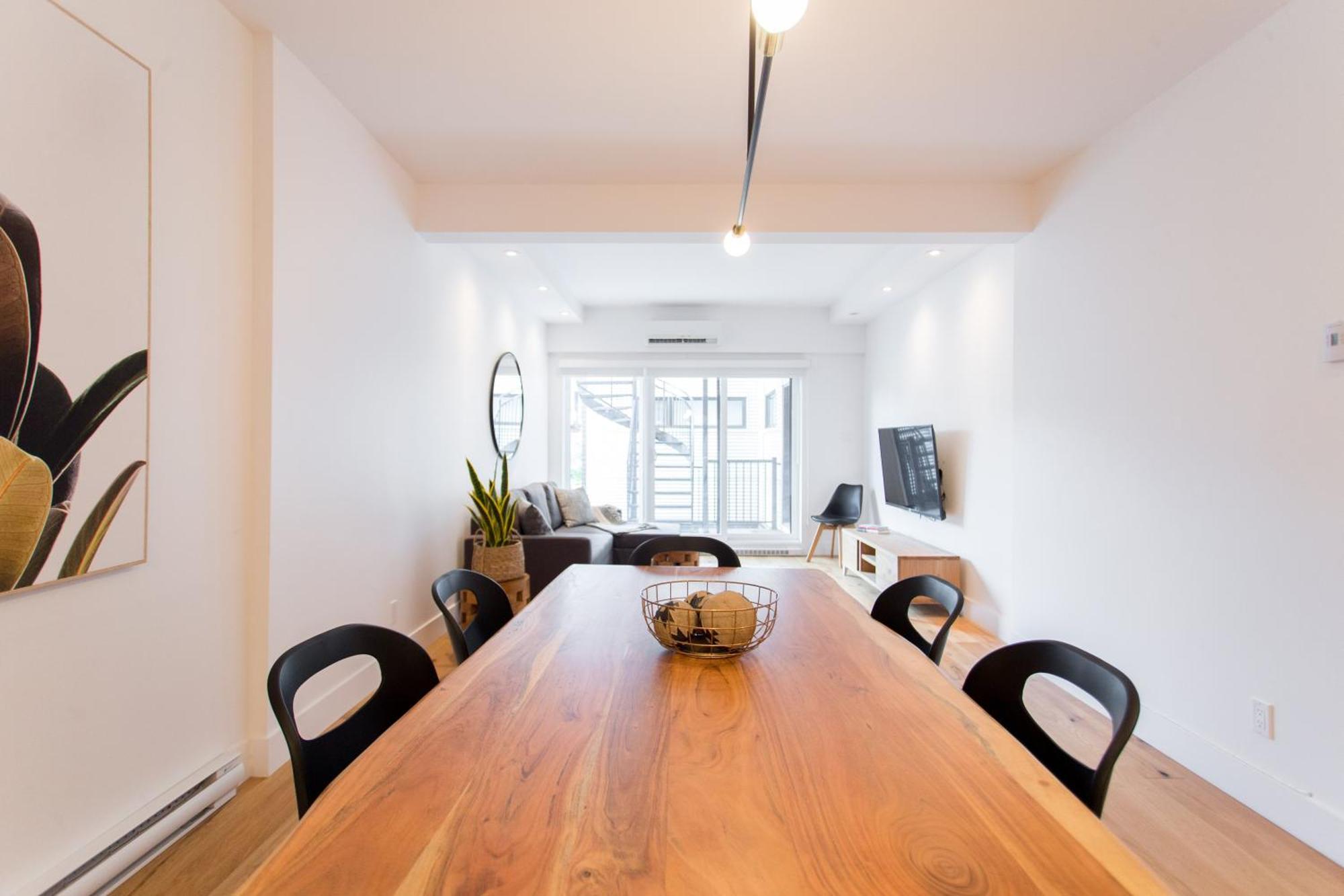 מונטריאול Hip, Stylish Apartment In Little Italy By Den Stays A חדר תמונה