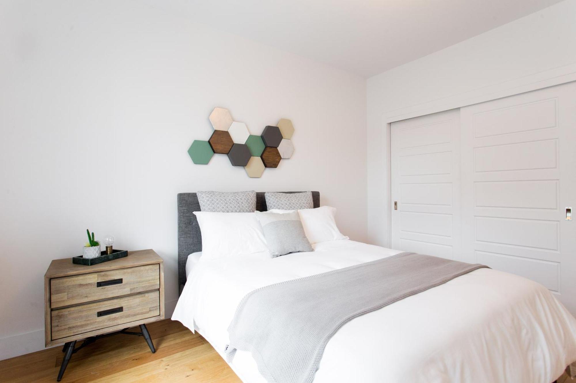 מונטריאול Hip, Stylish Apartment In Little Italy By Den Stays A חדר תמונה