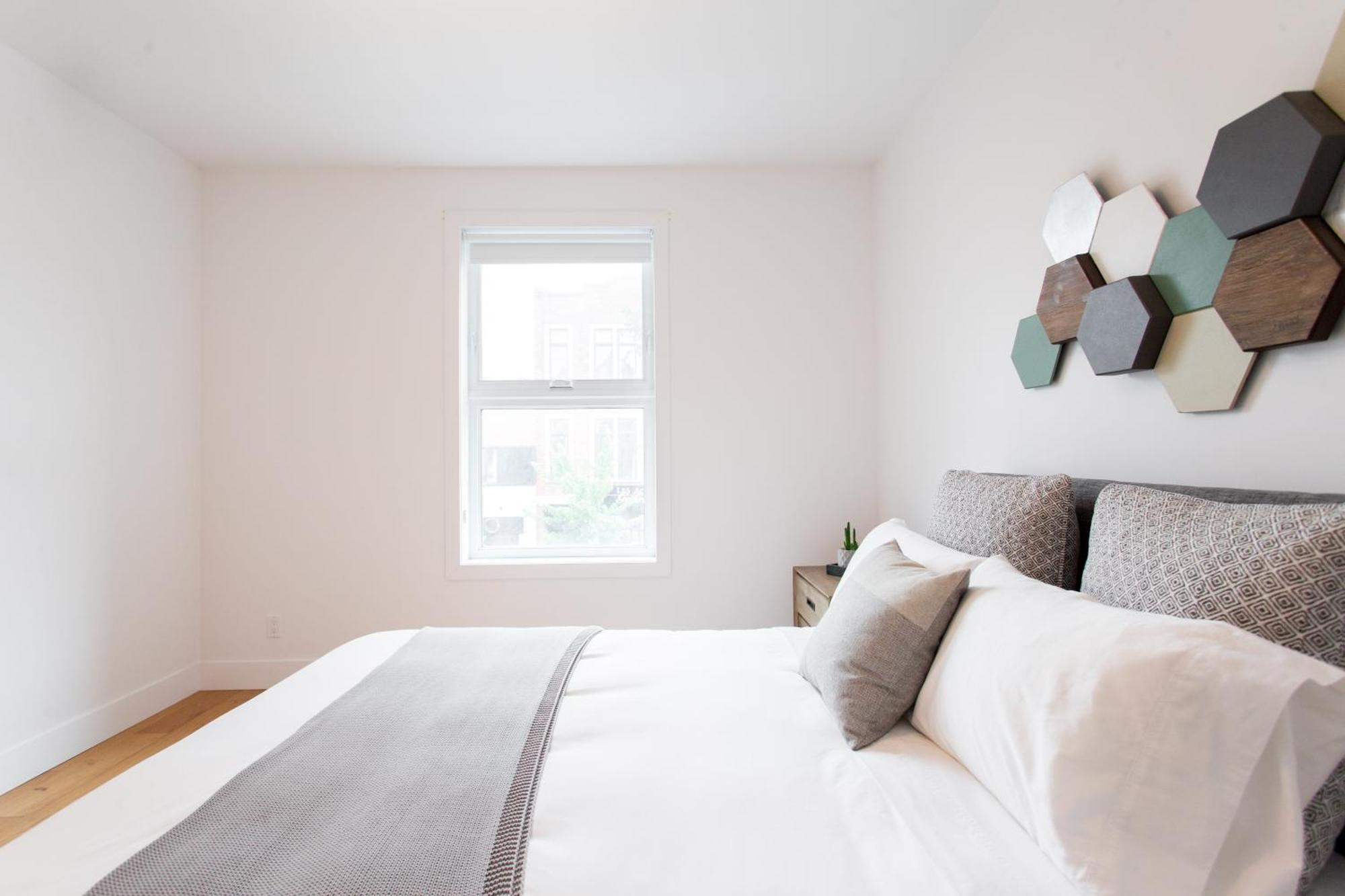 מונטריאול Hip, Stylish Apartment In Little Italy By Den Stays A חדר תמונה