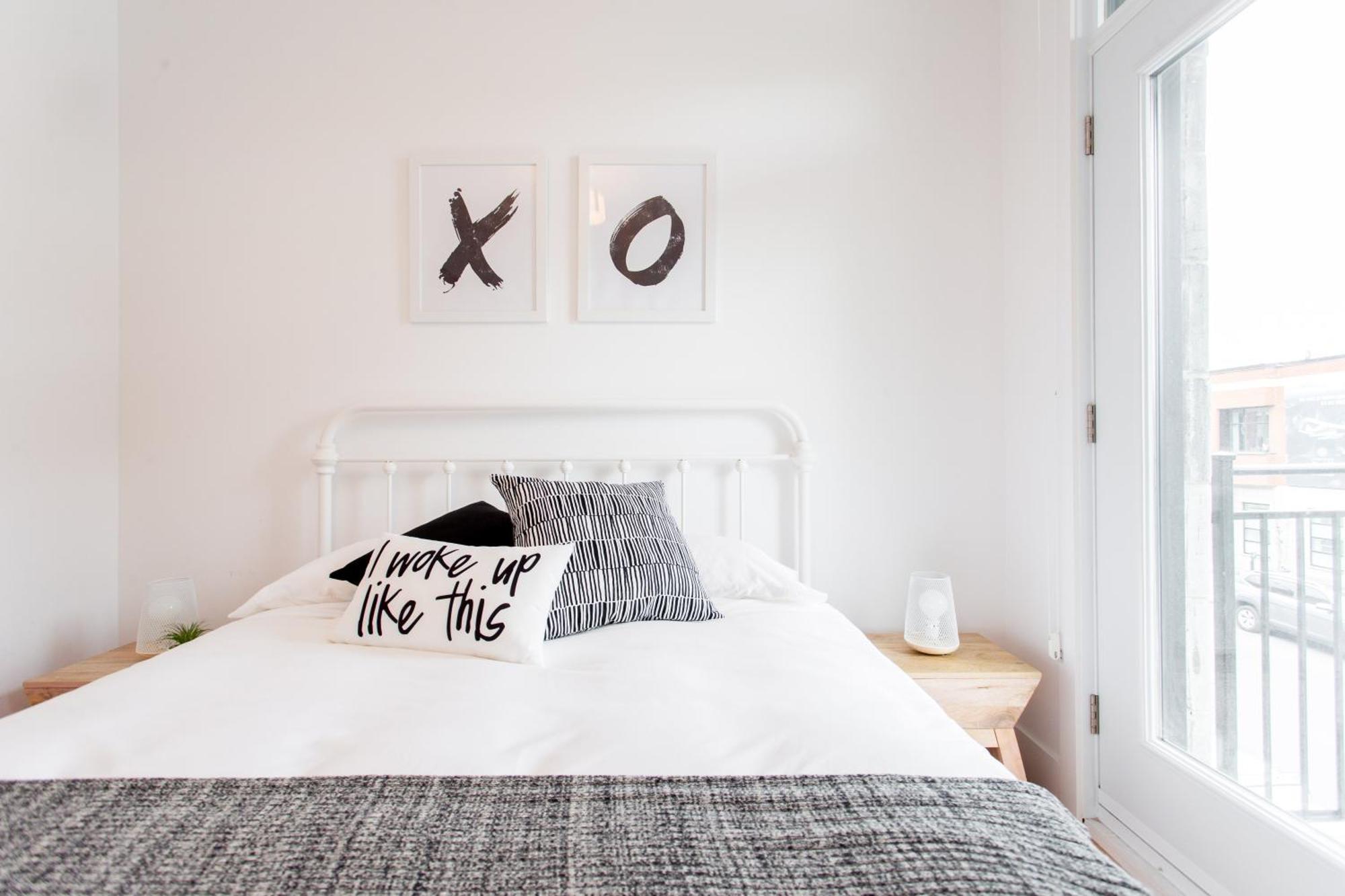 מונטריאול Hip, Stylish Apartment In Little Italy By Den Stays A חדר תמונה