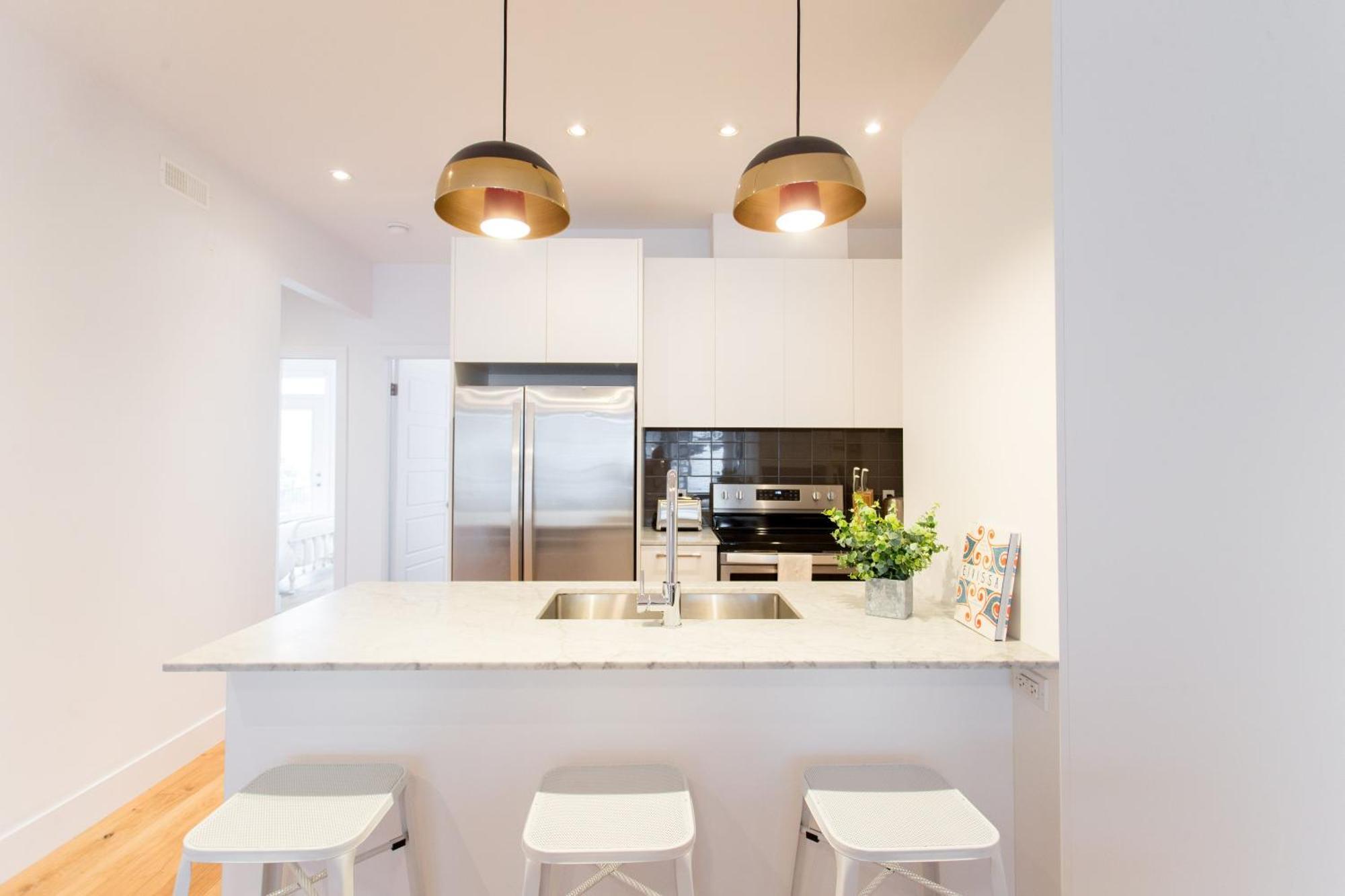 מונטריאול Hip, Stylish Apartment In Little Italy By Den Stays A חדר תמונה