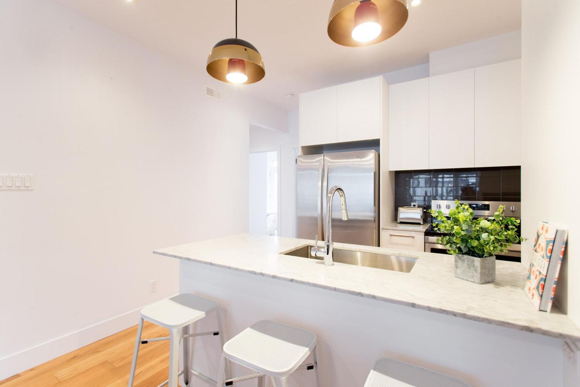 מונטריאול Hip, Stylish Apartment In Little Italy By Den Stays A מראה חיצוני תמונה
