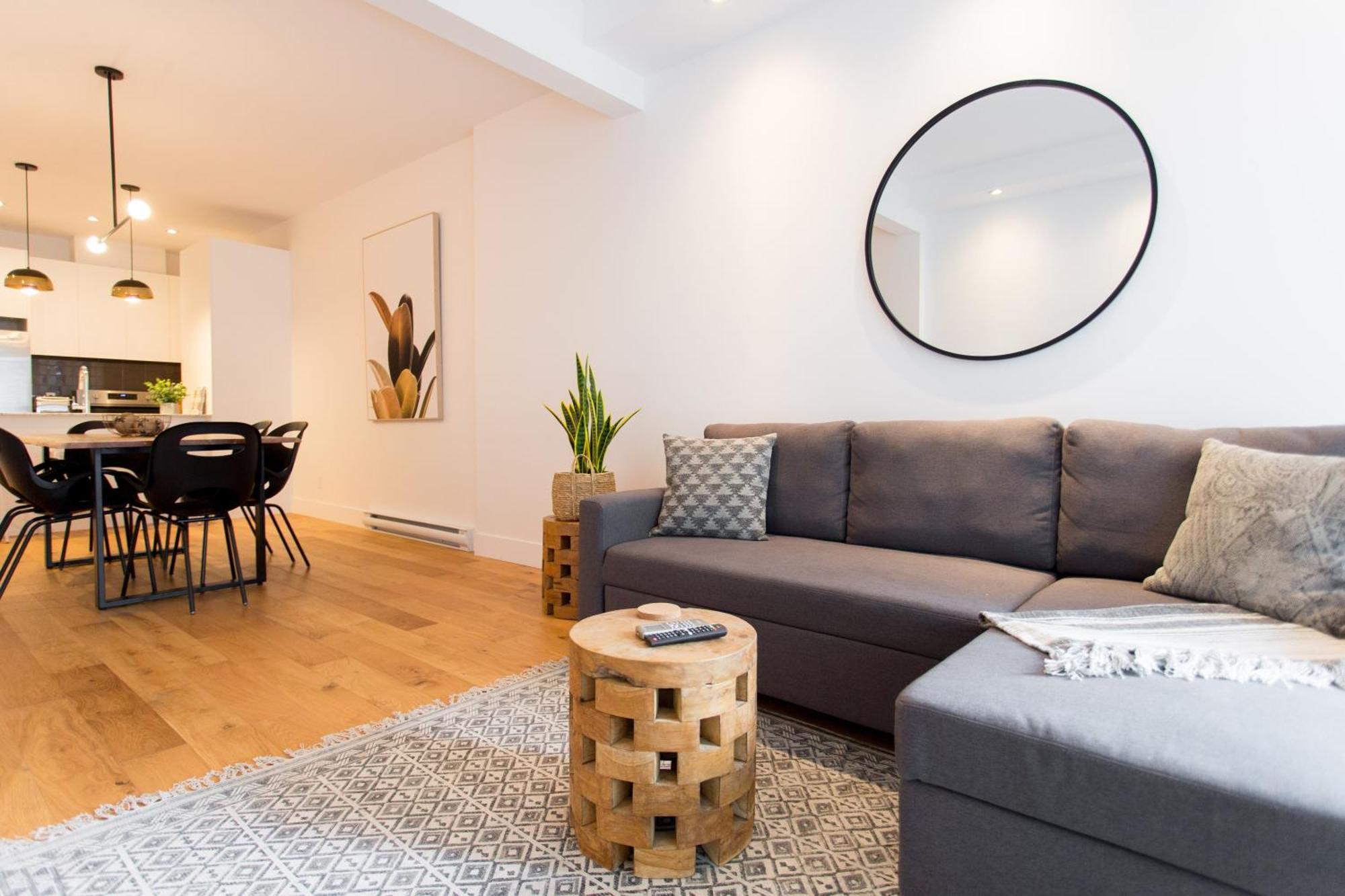 מונטריאול Hip, Stylish Apartment In Little Italy By Den Stays A חדר תמונה